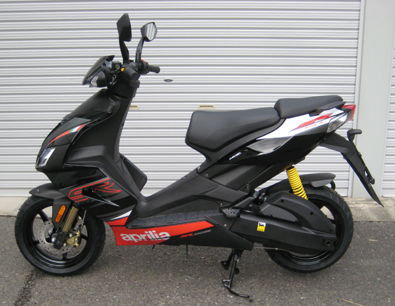 バイクショップ オカムラ アプリリア SR50 ピュアジェット SR50